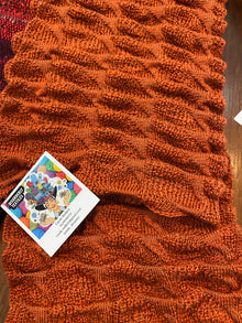  Carole Redlich woollen Scarf Rust