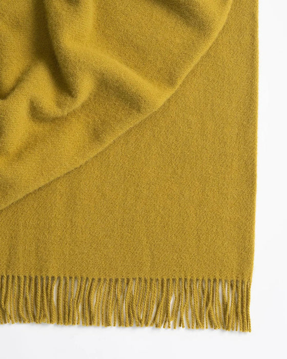 Nevis Woollen Throw Chartruce