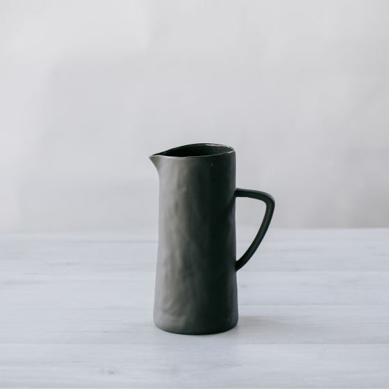 Flax Jug with Handle Charcoal