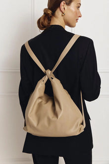 Vestirsi Bella Leather Backpack Beige