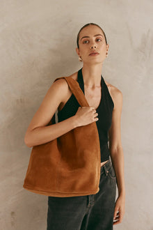  Vestirsi Sienna Suede Tan Hobo Bag